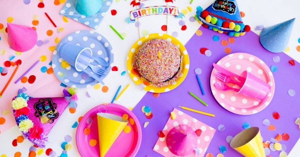 earn in birthday freebies on online sites and restaurants